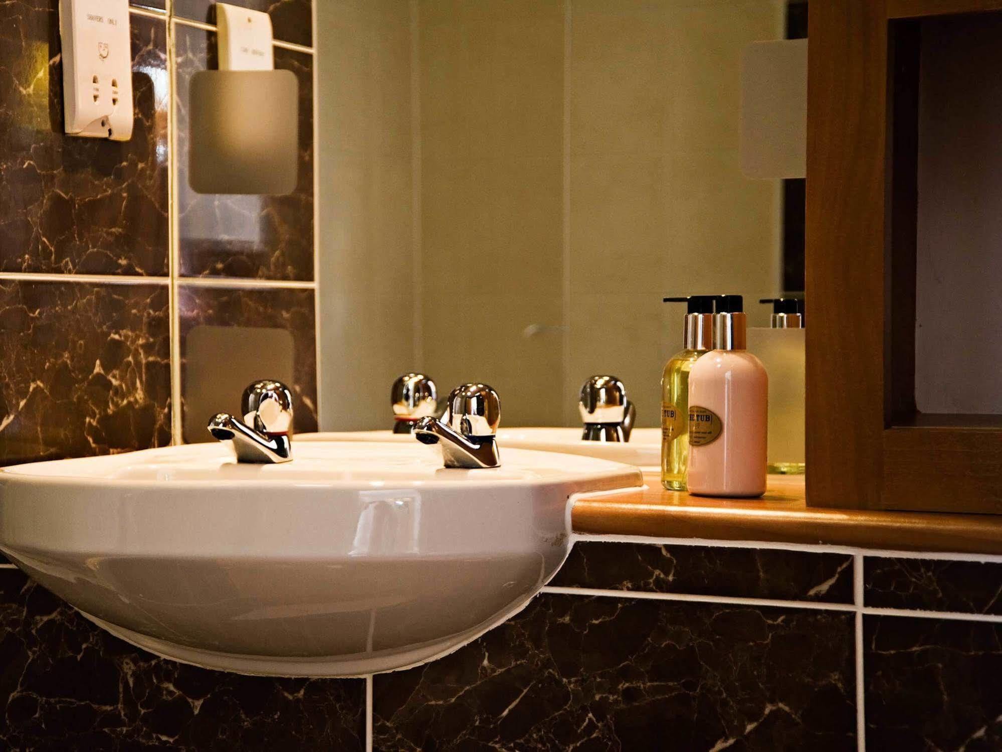 The Gailes Hotel & Spa Irvine  Exteriér fotografie